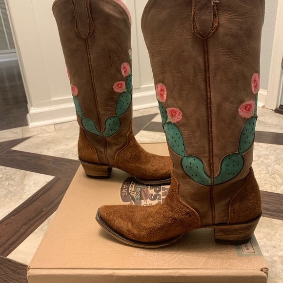 Junk Gypsy by Lane, 9.5, ladies western boot. Brown suede, pink, green cactus - Picture 8 of 14